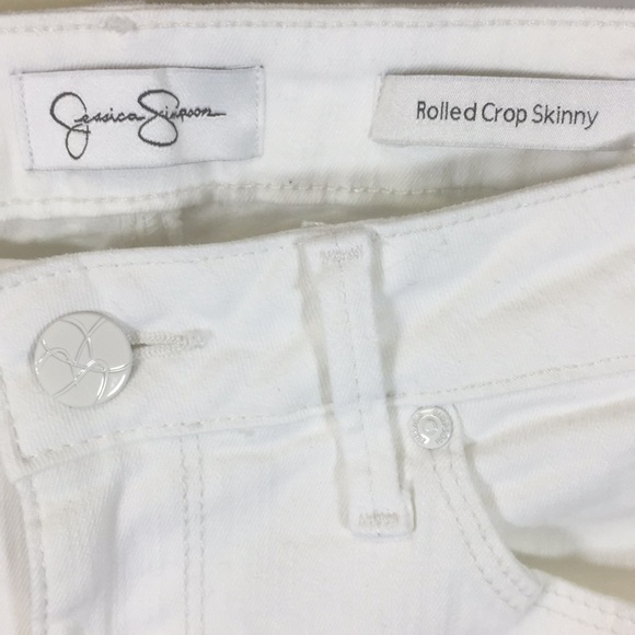 🎉Jessica Simpson rolled crop skinny jeans 6/28 - Picture 2 of 4